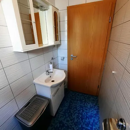 Panorama Apartment *