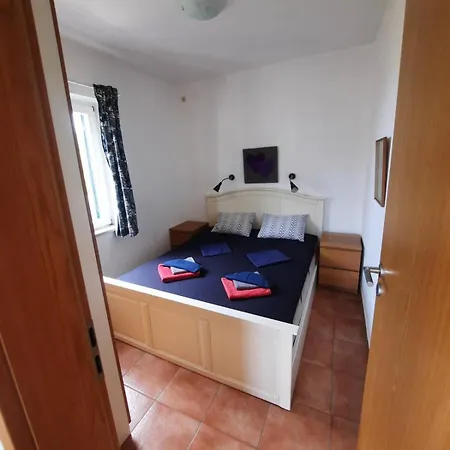 Panorama Apartment Sutivan