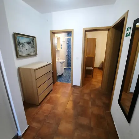 Apartment Panorama Sutivan